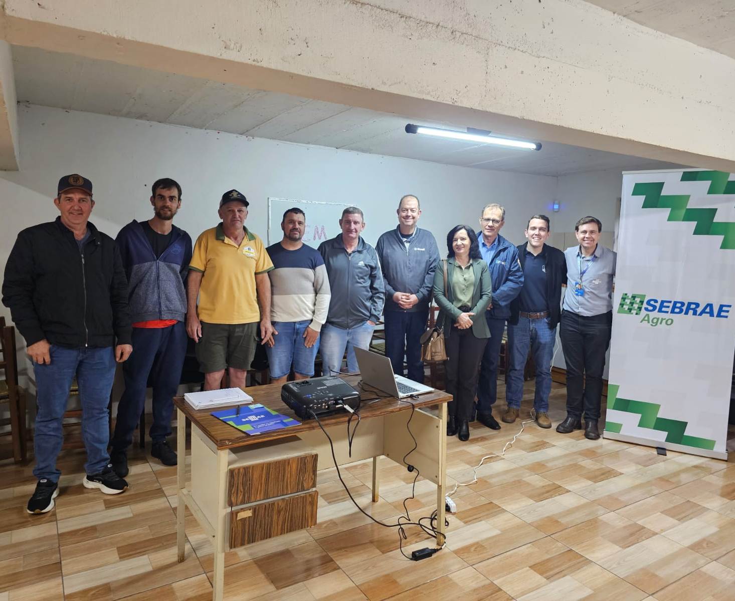 Foto relacionada à notícia: Conexão Mel Noroeste: Três Passos avança na qualificação da cadeia do mel